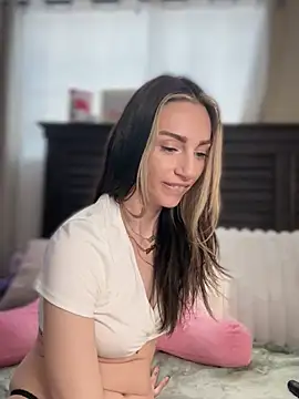 BrattyBae xo online show from 24, 2, 2026