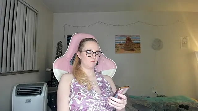 Snapshot of AudreyMadisonX chatting on 8, 3, 2025 AudreyMadisonX online show from 8, 3, 2025