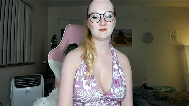 Snapshot of AudreyMadisonX chatting on 18, 2, 2025 AudreyMadisonX online show from 18, 2, 2025