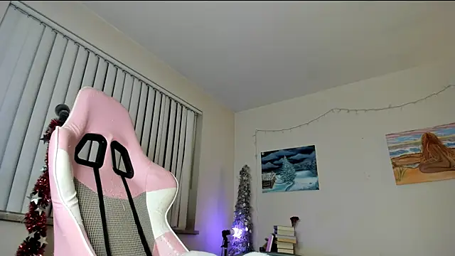 Snapshot of AudreyMadisonX chatting on 30, 12, 2024 AudreyMadisonX online show from 30, 12, 2024