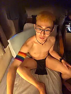 Moby Yik online show from 20, 4, 2026