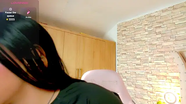Giorgina Parado online show from 23, 6, 2026
