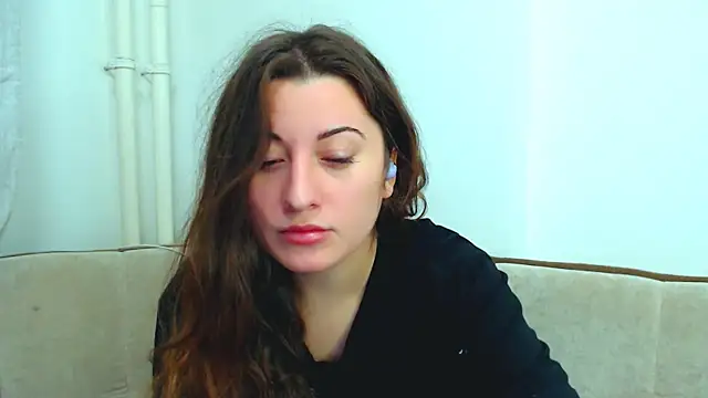 Helen Adams  online show from 17, 12, 2024