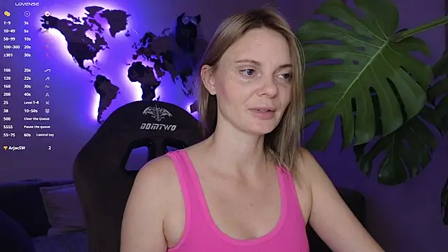 Snapshot of Sam_Klaus chatting on 10, 10, 2025 Sam Klaus online show from 10, 10, 2025