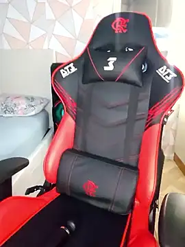 moreninhasilva online show from 15, 10, 2025