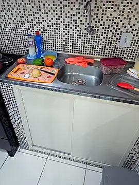 moreninhasilva online show from 15, 10, 2025