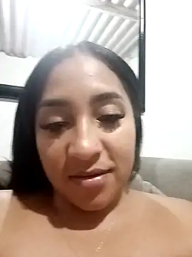 KateVenegas online show from 30, 1, 2025