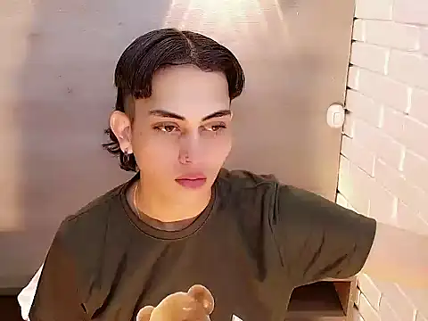 Daniela Pink  online show from 11, 1, 2026