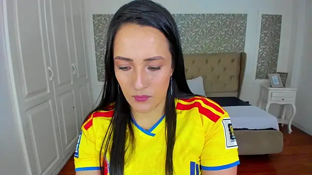 Snapshot of KimWessel_ chatting on 17, 6, 2026 KimWessel online show from 17, 6, 2026