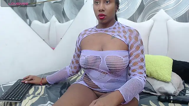 SheylaBrodhlei online show from 19, 2, 2026