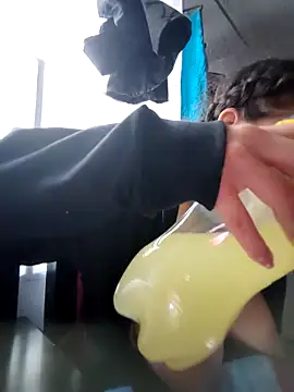 Sasha smith23 online show from 8, 11, 2025