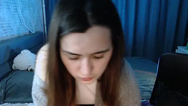 Snapshot of KiraYammy chatting on 16, 12, 2024 KiraYammy online show from 16, 12, 2024