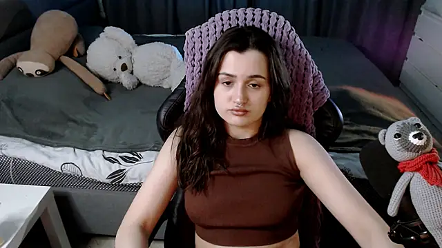 Snapshot of KiraYammy chatting on 12, 1, 2025 KiraYammy online show from 12, 1, 2025