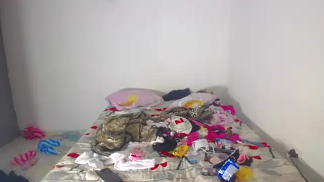 barbara anal squirt  online show from 21, 4, 2026