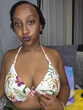 Snapshot of CarlaBeckky chatting on 2, 6, 2026 CarlaBeckky online show from 2, 6, 2026