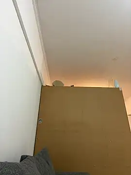 bbchocolate27 online show from 17, 4, 2026