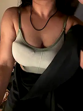 shuhana  online show from 18, 9, 2025