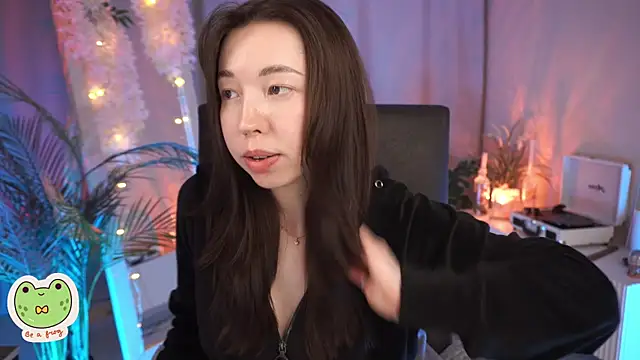 Sarah Son online show from 28, 2, 2025