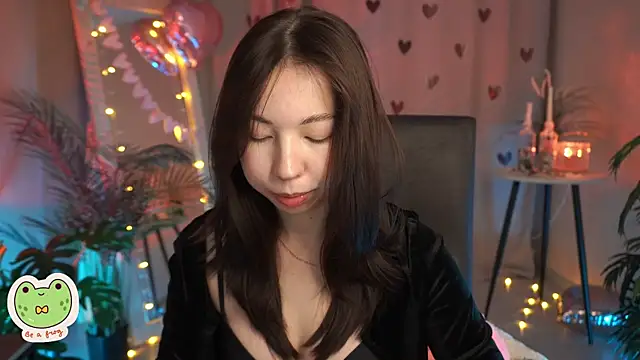 Sarah Son online show from 15, 2, 2025