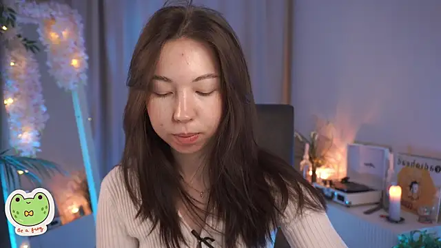 Sarah Son online show from 7, 3, 2025