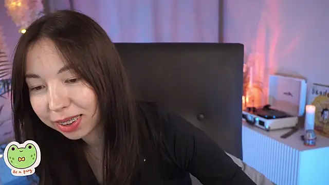 Sarah Son online show from 27, 2, 2025