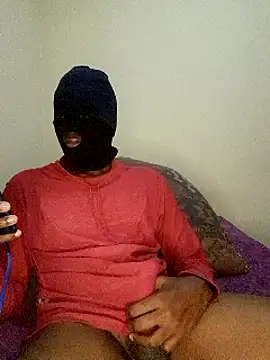 Gifttheskimaskboy online show from 17, 3, 2025