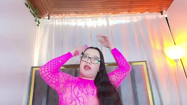 Zoe Curvy online show from 28, 2, 2026