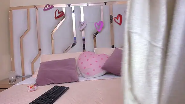 TifanyChill online show from 10, 3, 2025