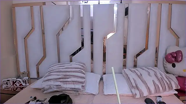 Snapshot of TifanyChill chatting on 25, 11, 2025 TifanyChill online show from 25, 11, 2025