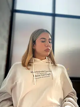 Jules Anderson online show from 21, 11, 2025