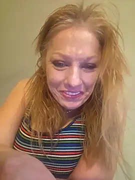 we8camgirl online show from 15, 4, 2026