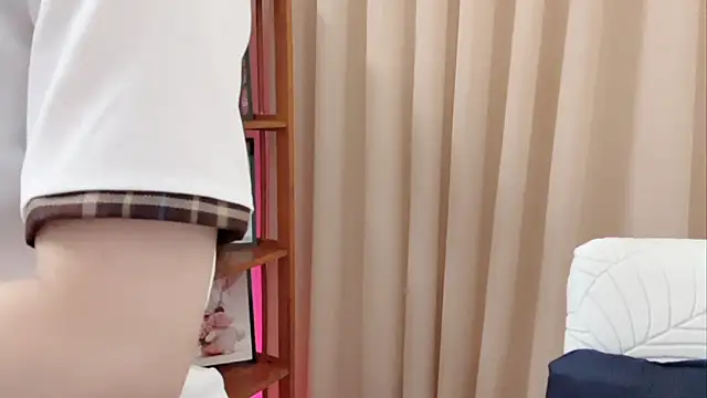 KaleAnisa online show from 21, 4, 2026