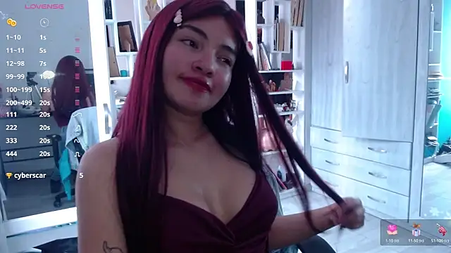 Snapshot of lauvelez__ chatting on 10, 3, 2026 lauvelez online show from 10, 3, 2026