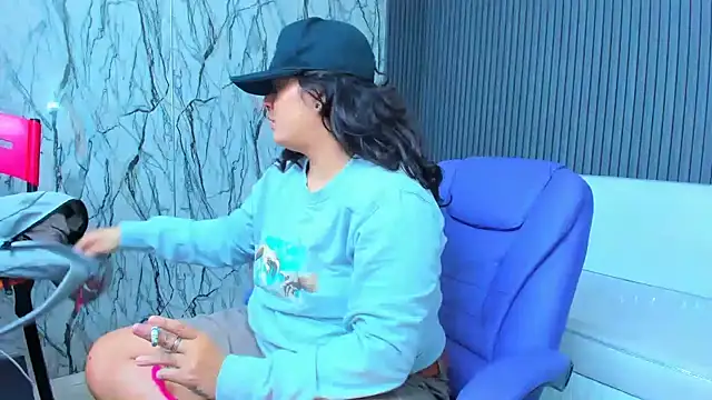 snowflake xxx online show from 23, 3, 2026