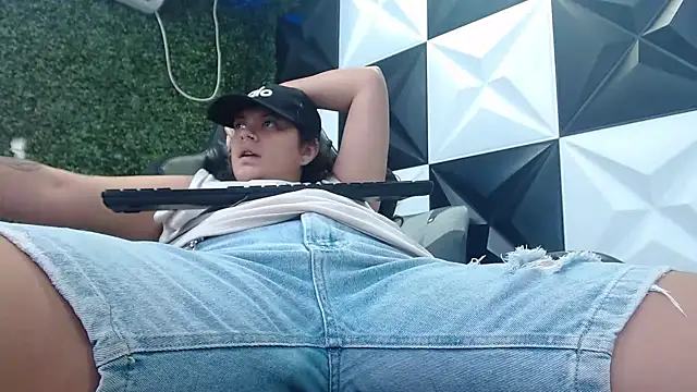 snowflake xxx online show from 19, 3, 2025