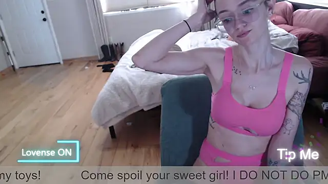 Snapshot of Plantbabeee chatting on 14, 5, 2026 Plantbabeee online show from 14, 5, 2026