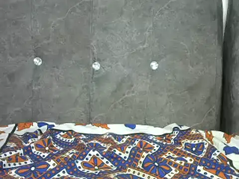 Juicytitty3 online show from 18, 4, 2026