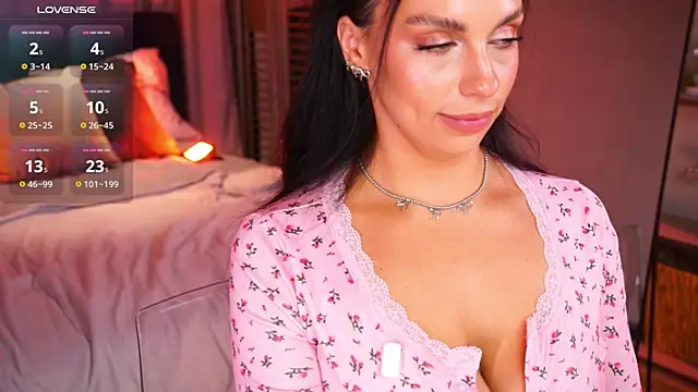 LunaNight online show from 21, 4, 2026