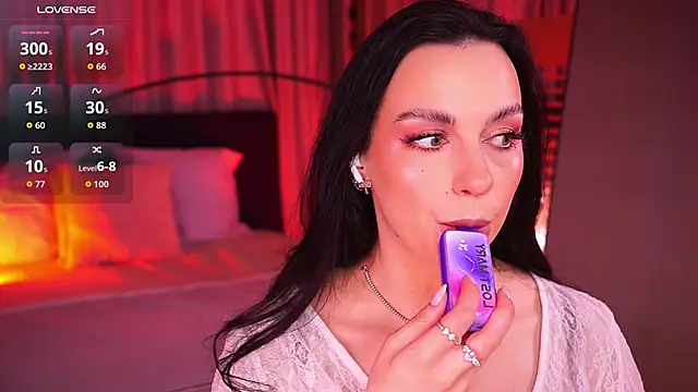 LunaNight online show from 21, 2, 2026