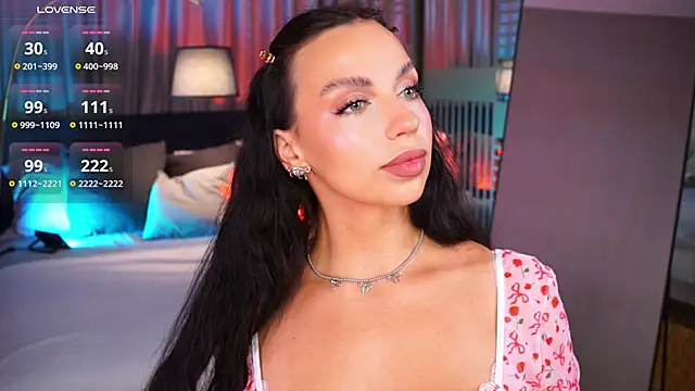 LunaNight online show from 20, 4, 2026