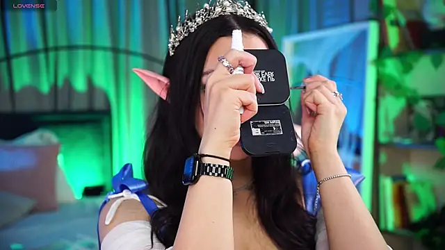 LunaNight online show from 2, 11, 2025