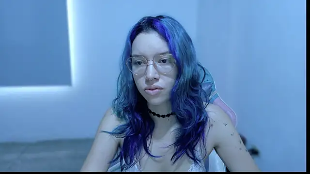 WandaDoll online show from 18, 4, 2026