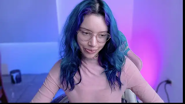 WandaDoll online show from 18, 4, 2026