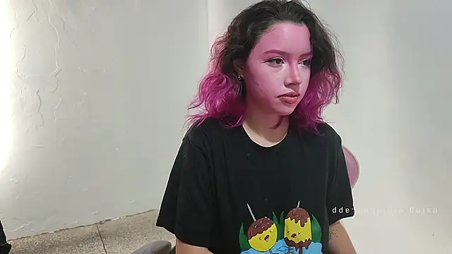 WandaDoll online show from 28, 11, 2025