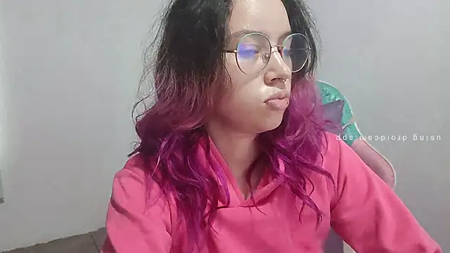 WandaDoll online show from 22, 12, 2025