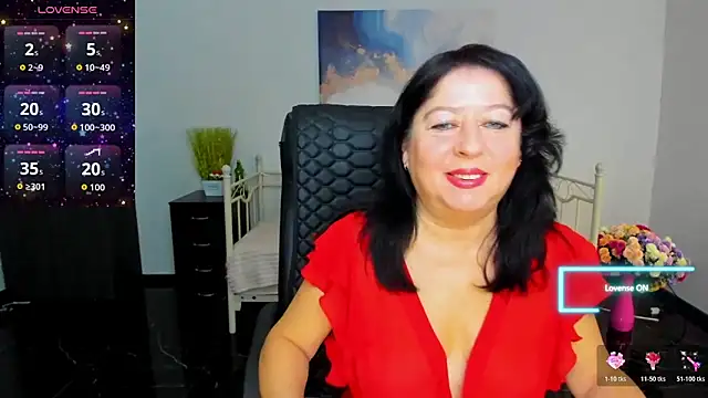 Julia Dean online show from 6, 2, 2026