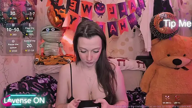 Lilly Black88888 online show from 16, 10, 2025