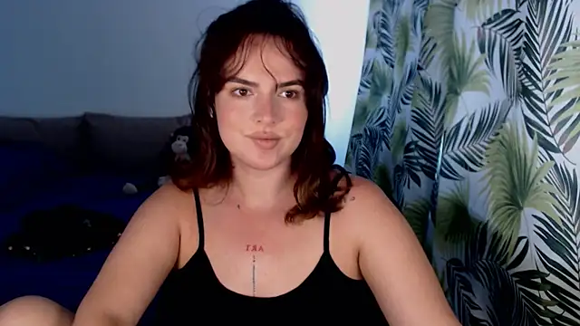 ChloeJewel1 online show from 27, 6, 2026