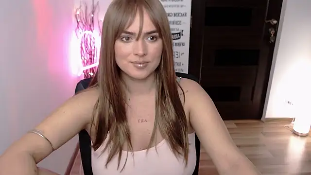 ChloeJewel1 online show from 1, 2, 2026