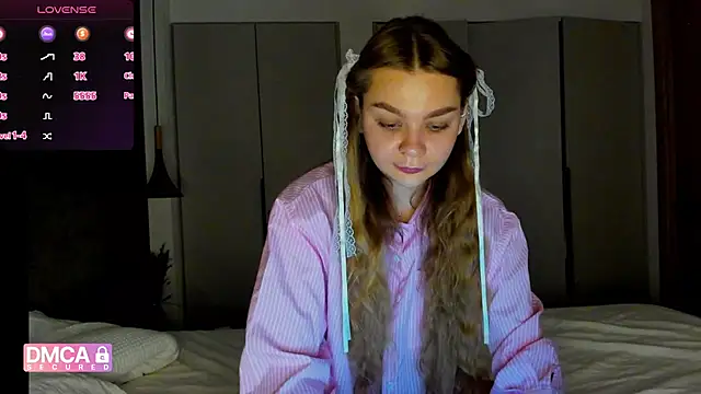 Molly sweetie online show from 17, 1, 2026